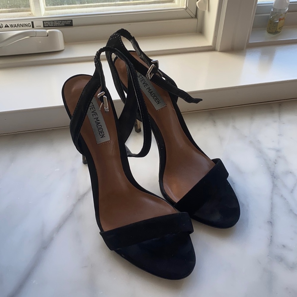 Steve Madden black shoes size 8